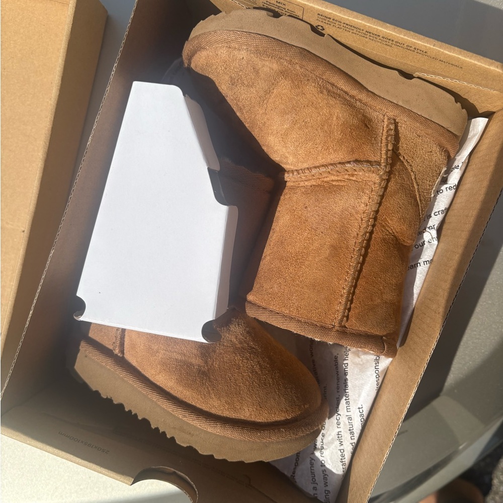 UGG Chestnut Shearling Boots